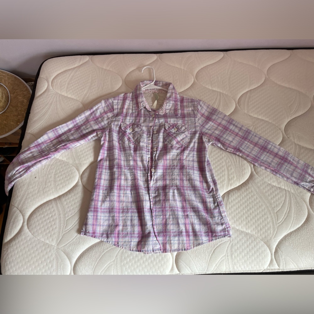 Dainty lace plaid shirt